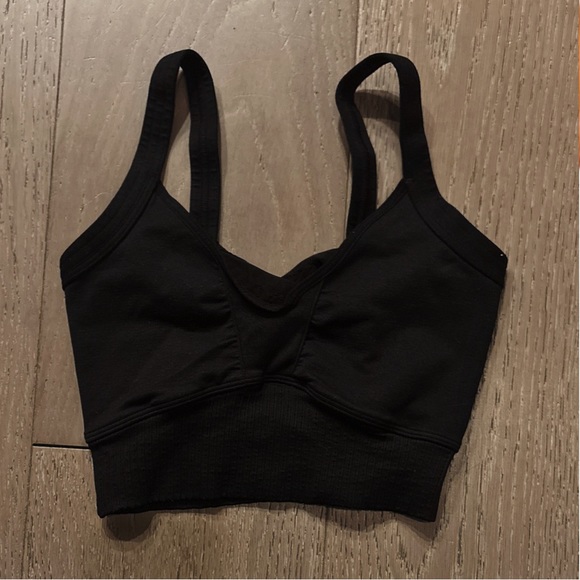 ⚠️SOLD-OUT⚠️For-Now⚠️5/17/25⚠️Free People Movement 5 piece Mystery Box - Picture 12 of 16